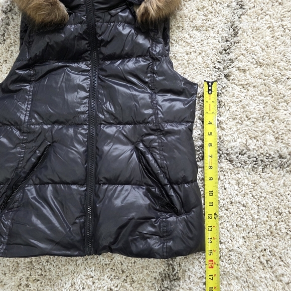S13 Faux-Fur-Trim Hooded Down Black Vest - Picture 8 of 8